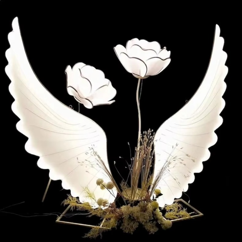 Glowing Angel Wings Light Prop - Event & Party Supply Photos のレビューと価格
