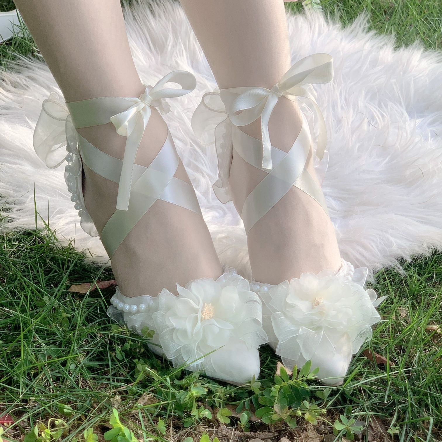 Women Heels Elegant Woman Heel - Event Suppliers のレビューと価格