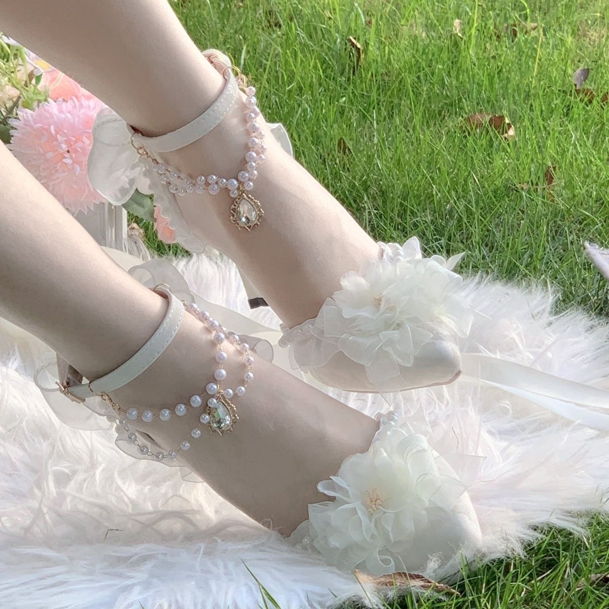 Women Heels Elegant Woman Heel - Event Suppliers のレビューと価格