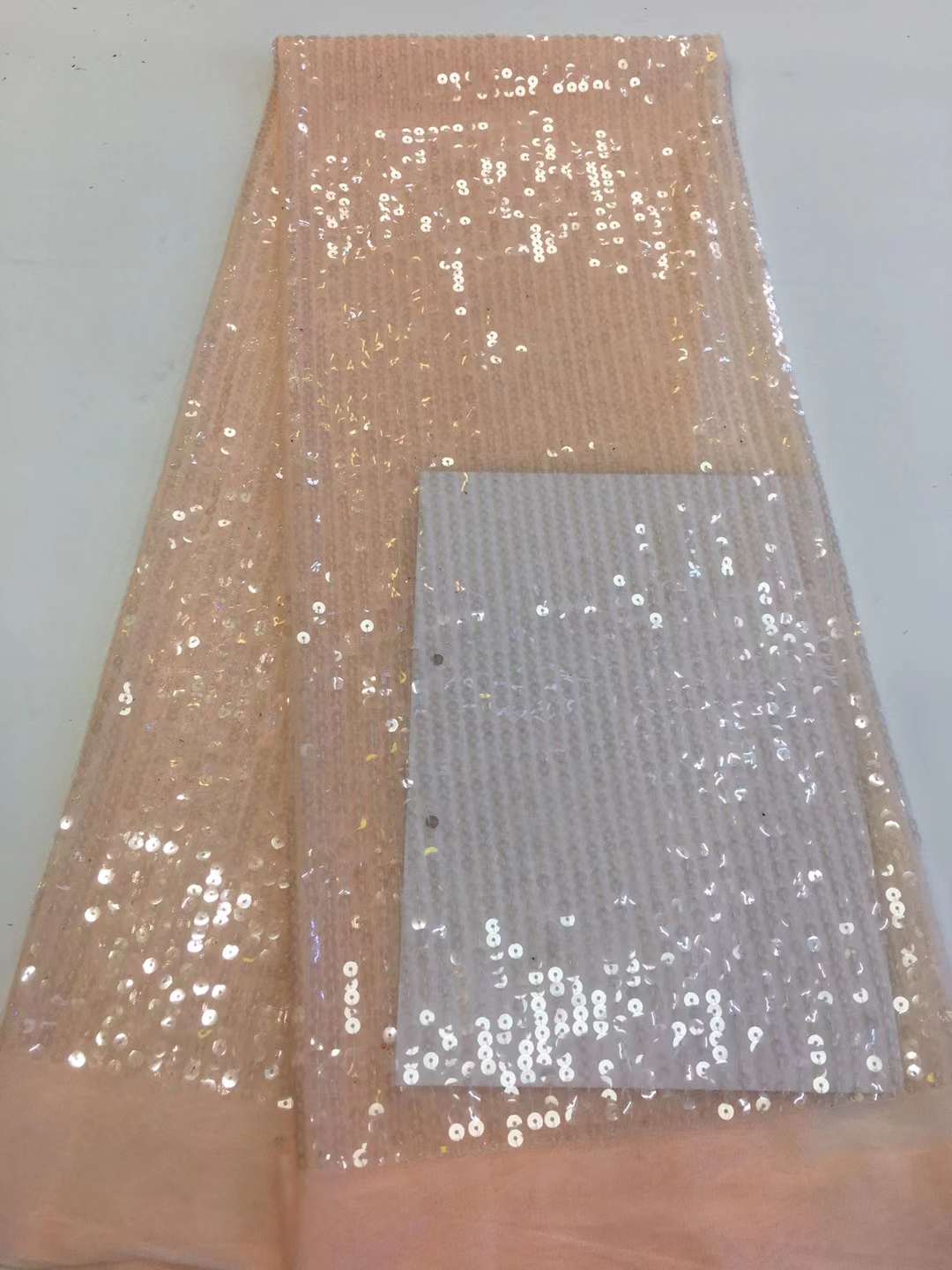 African Sequins Tulle Lace Fab - Glitter Tablecloth のレビューと価格