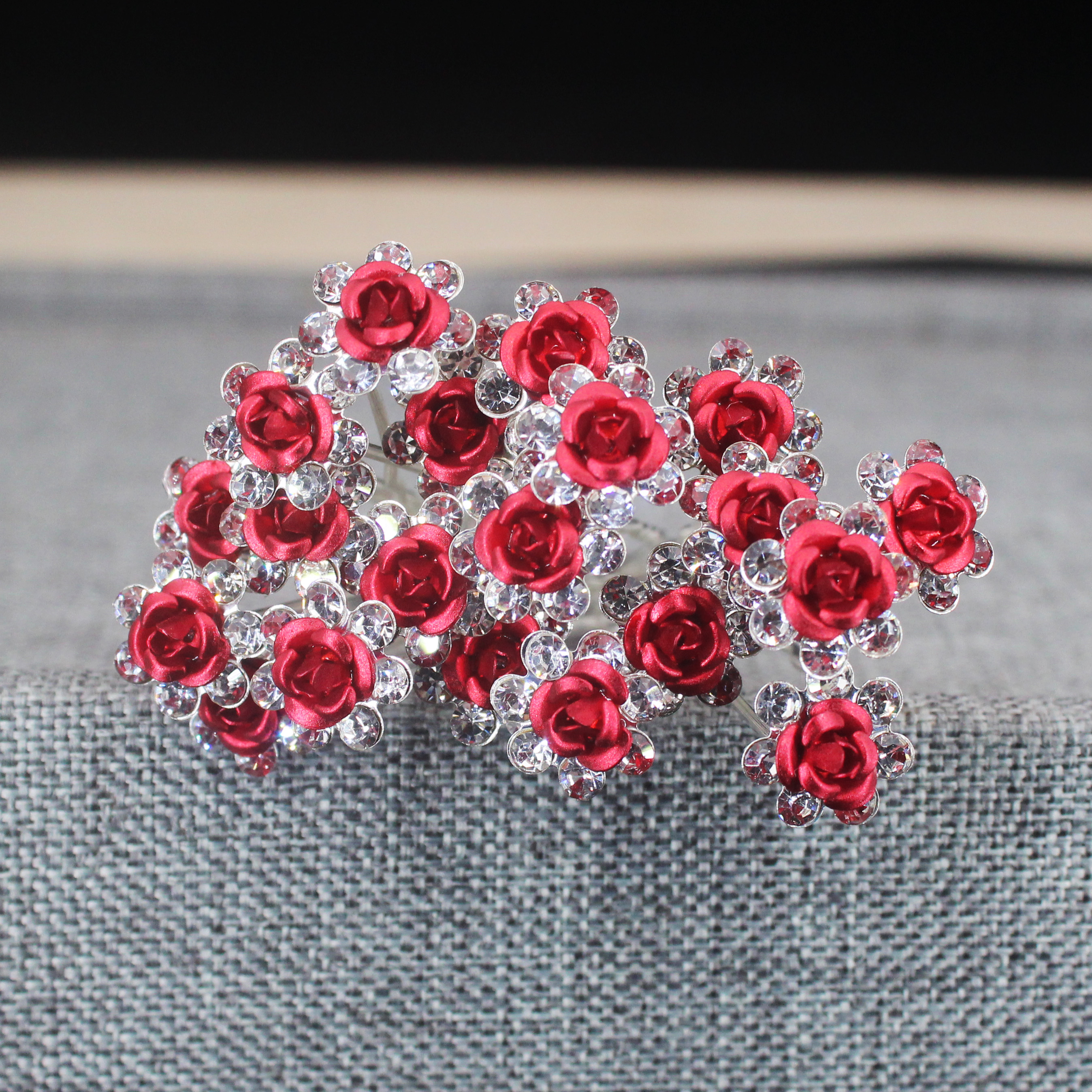 20PCS Rose Flower Rhinestone H - Event Suppliers のレビューと価格